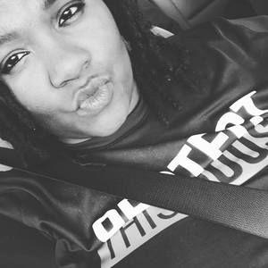 Meet your Posher, Paris