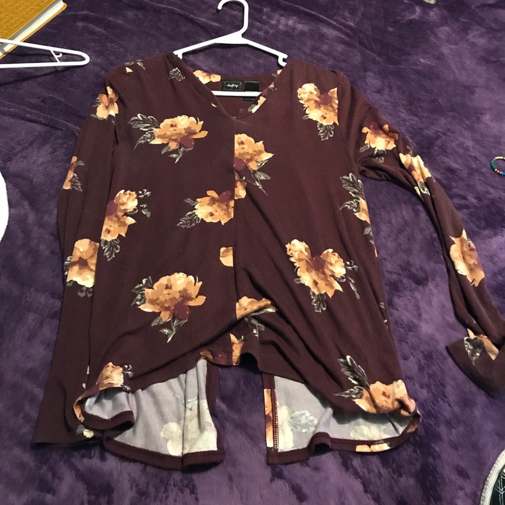 Buckle - long sleeve shirt