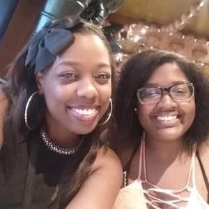 Meet your Posher, Daphney