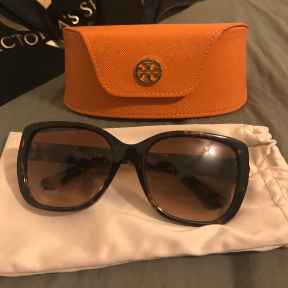 Tory Burch Sunglasses main image 5