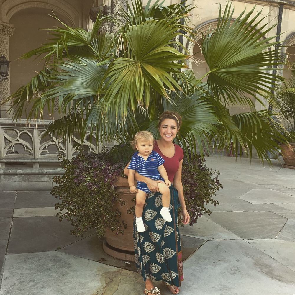 Meet your Posher, Julia