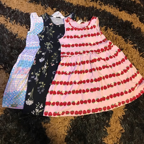 H&M Other - 3-set H&M 3T Girl Dresses