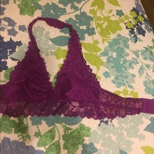 Victoria secret bra size xs used in great cond