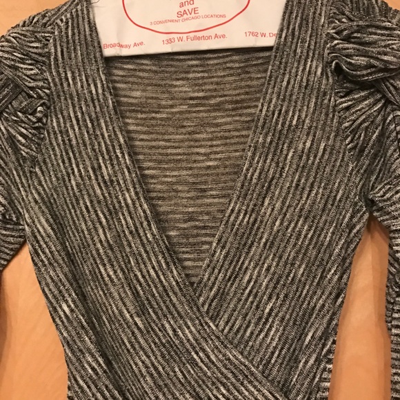 Arden B Deep V Top - Picture 3 of 6