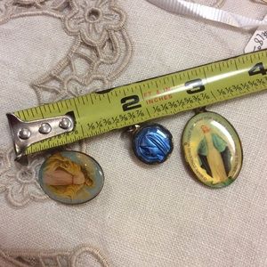 Vintage Jewelry - Mother Mary Religious Angel Charm Enamel Vintage Jewelry - Mother Mary Religious Angel Charm Enamel