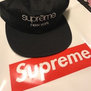 Multicolor twill classic logo