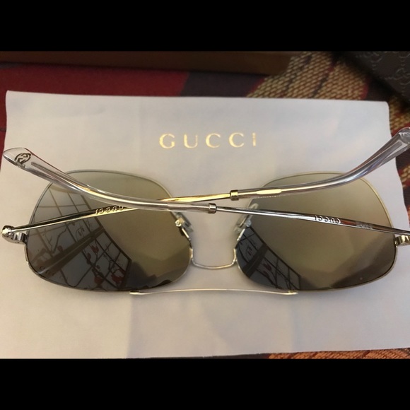 Authentic Gucci Sunglasses - Picture 4 of 8