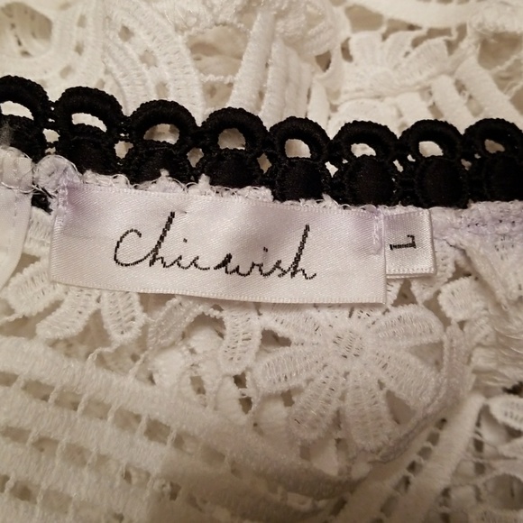 CHIC WISH CROCHET TOP - Picture 5 of 6