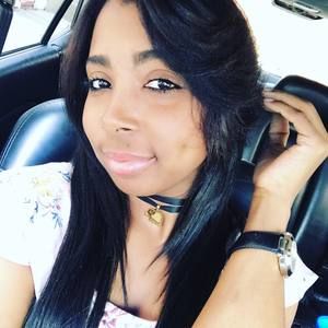 Meet your Posher, Luisa marina