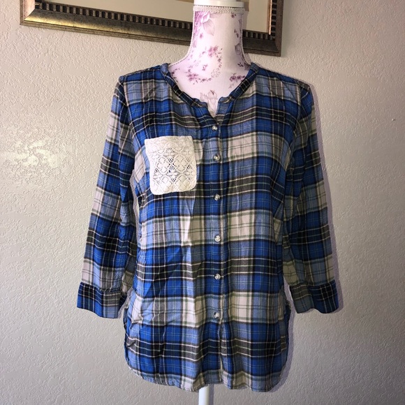 Lucky Brand Tops - Lucky brand flannel shirt with lace detail pocket