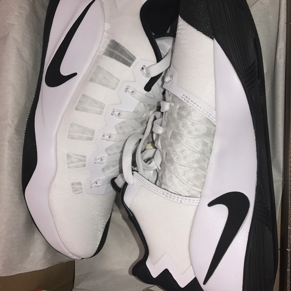 Men\'s Nike Hyperdunk 2016 low top NIB main image 4