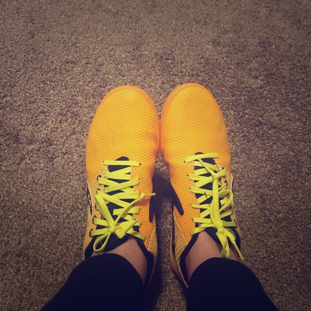 Men’s Nike indoor soccer/futsal shoes size 7