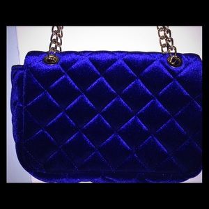 Royal blue crushed velvet Handbag Royal blue crushed velvet Handbag