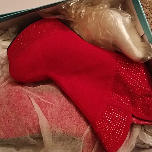 Red Booties - Picture 1 of 5