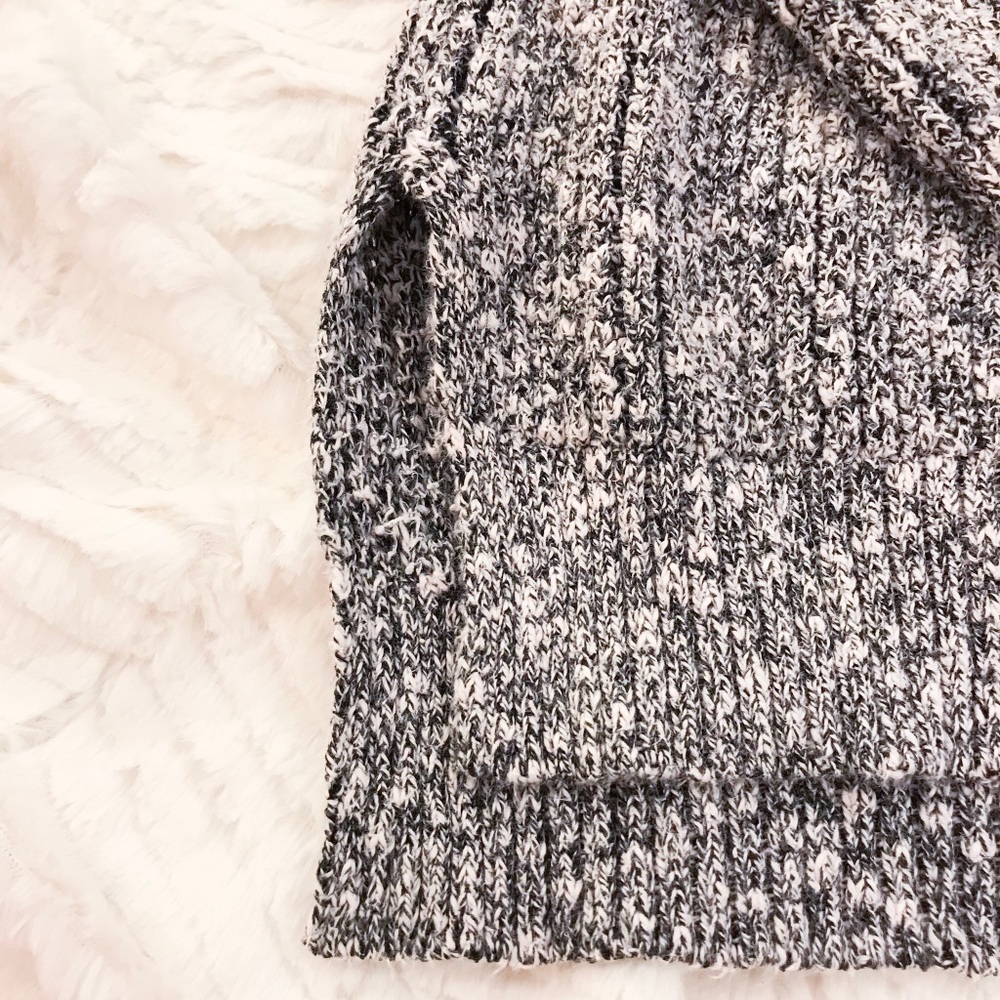 Full tilt sweater - Picture 2 of 3