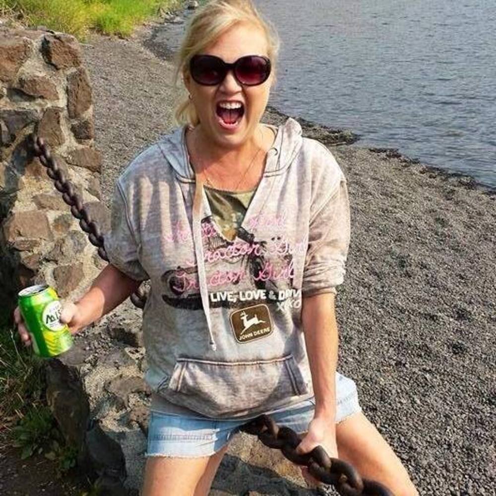 Meet your Posher, Marla