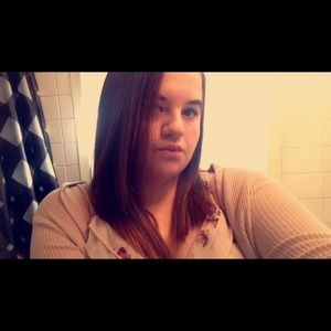 Meet your Posher, Skylar