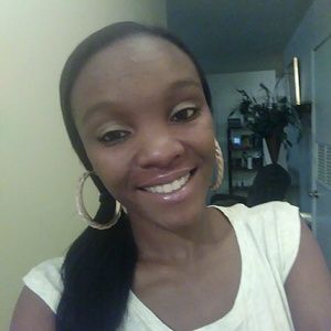 Meet your Posher, Lakeisha