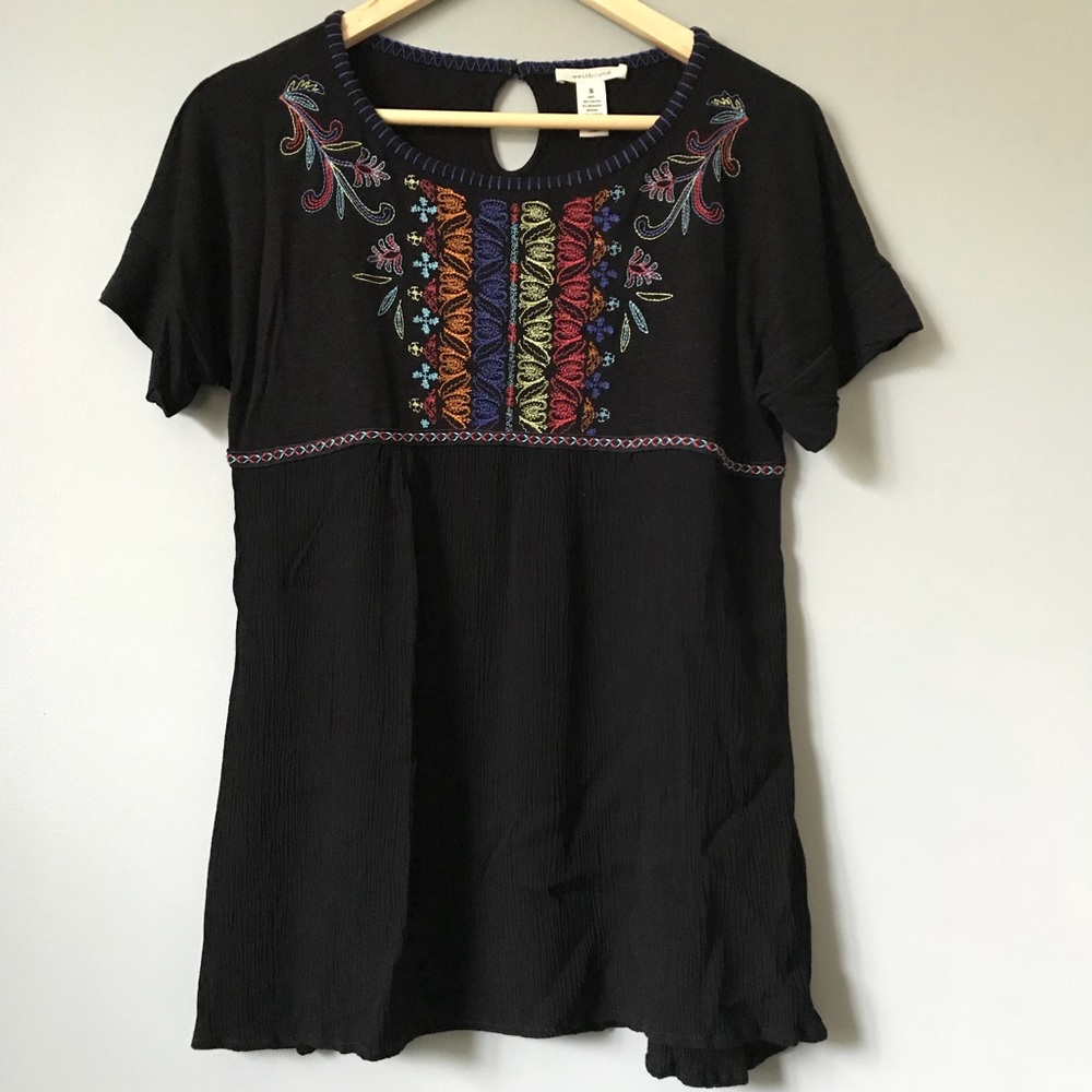 Embroidered tunic top
