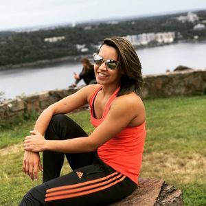 Meet your Posher, Brenda