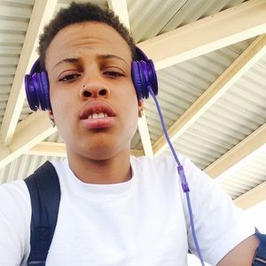 Meet your Posher, Celeste