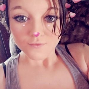 Meet your Posher, Alisha