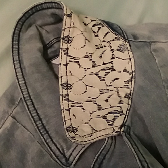 Jean vest - Picture 2 of 4