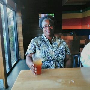 Meet your Posher, Sylvia