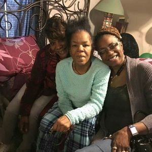 Meet your Posher, Deloris