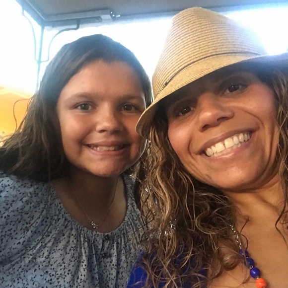 Meet your Posher, Victoria - Picture 2 of 4