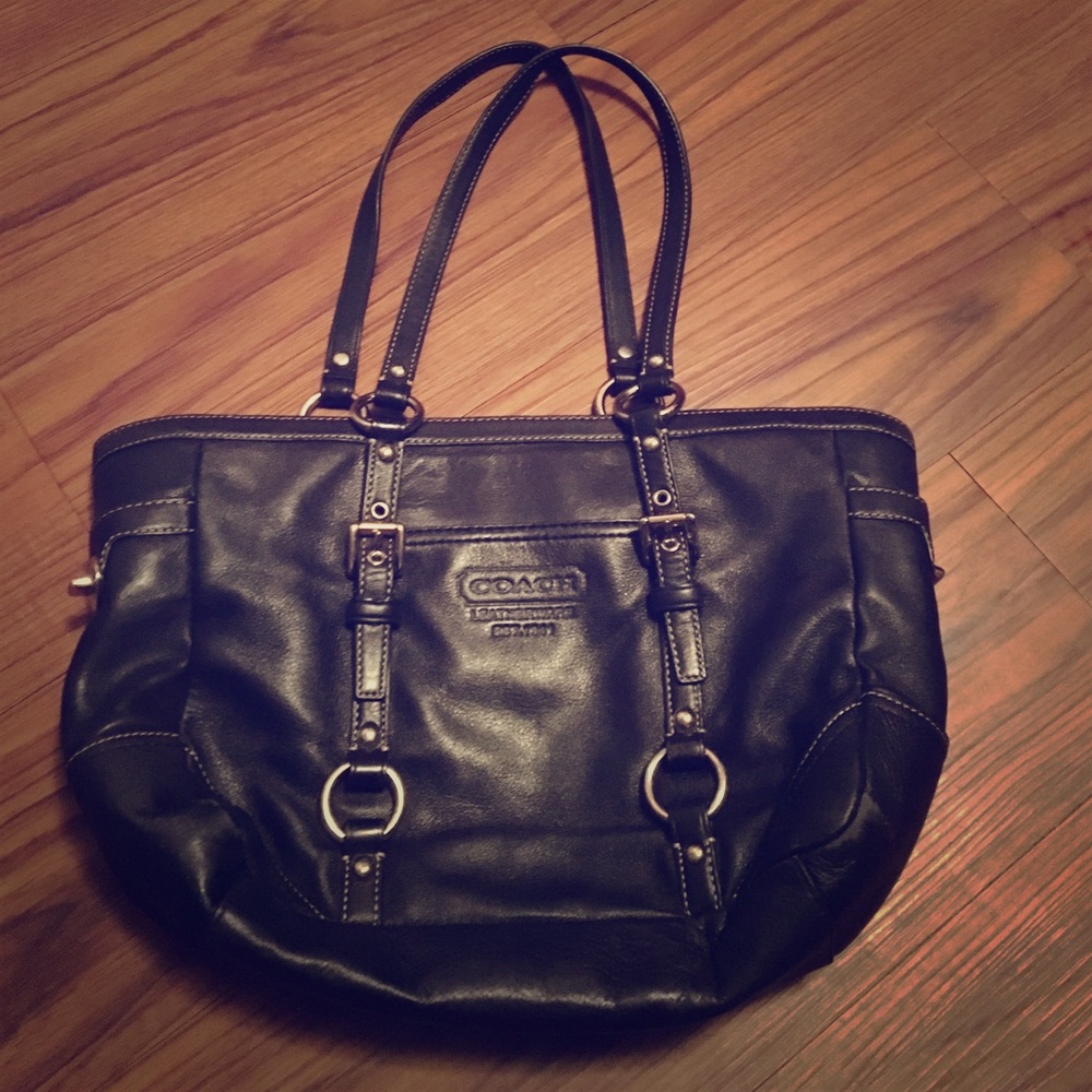 Shoulder bag