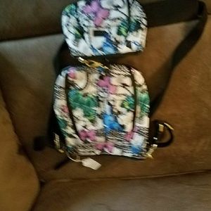 Coach Swingpack w/Wristlet