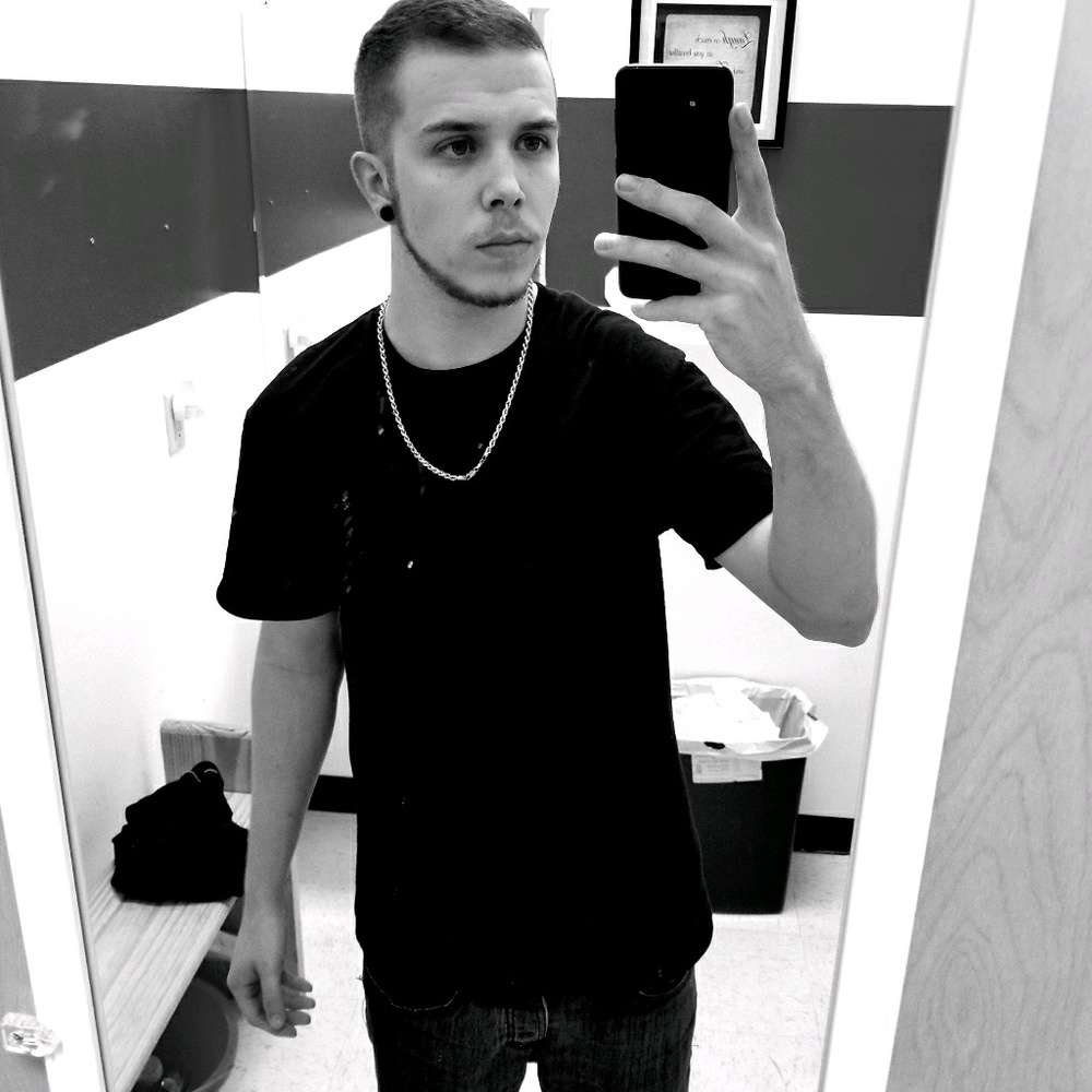 Meet your Posher, Cody