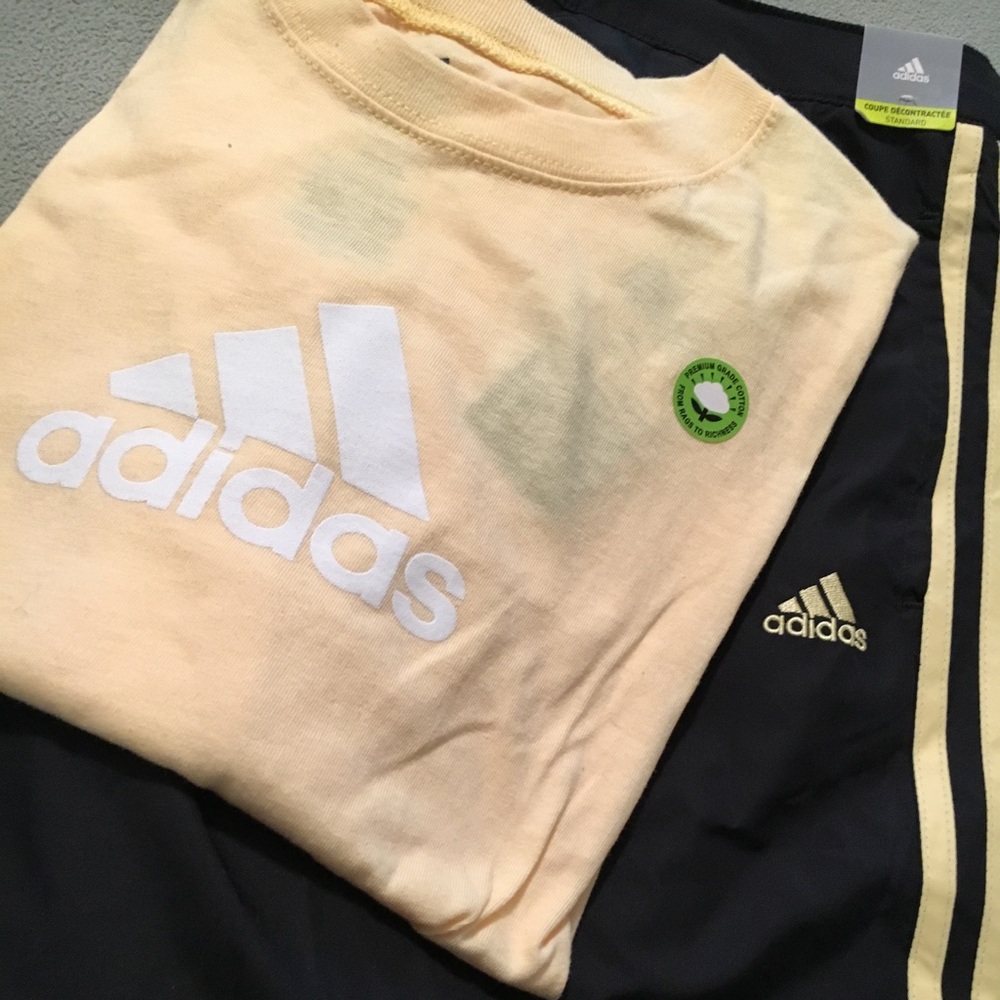 Adidas out fit (XL)
