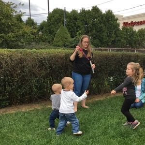 Meet your Posher, Joyce