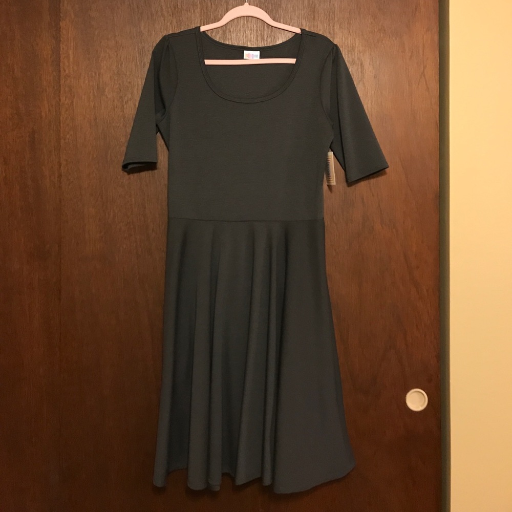 LuLaRoe Nicole Dress