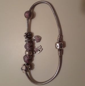 Pandora Bracelett
