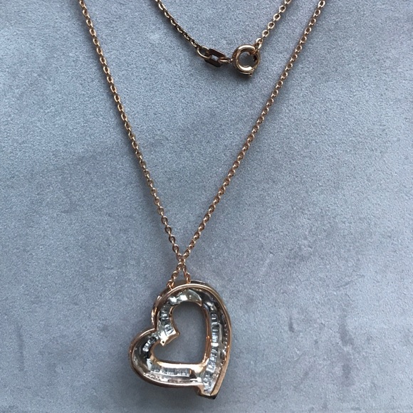 Rose 🌹 Gold Sterling Silver Heart ❤️ Necklace - Picture 3 of 4