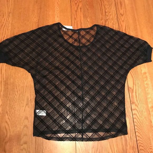 NWT Maurices top. - Picture 2 of 4