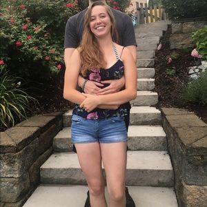 Meet your Posher, Betsy