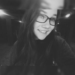 Meet your Posher, Maya