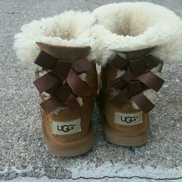 UGG Other - Toddler Girls Bailey Bow Uggs Size 9