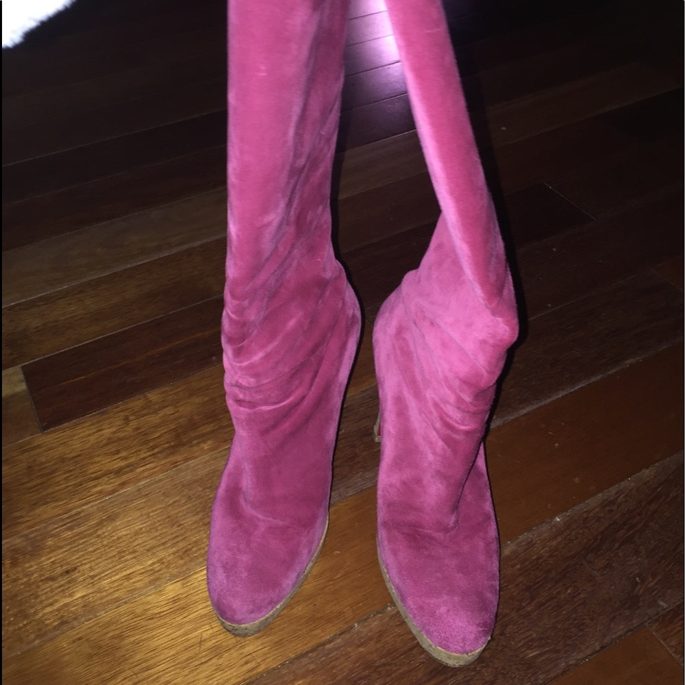 SOLD 1 HR SALE Christian Louboutin Suede Boots - Picture 3 of 6