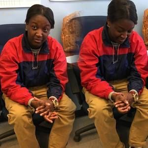 Meet your Posher, Dee