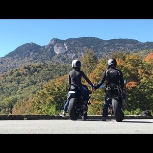 Meet your Posher, Joyce