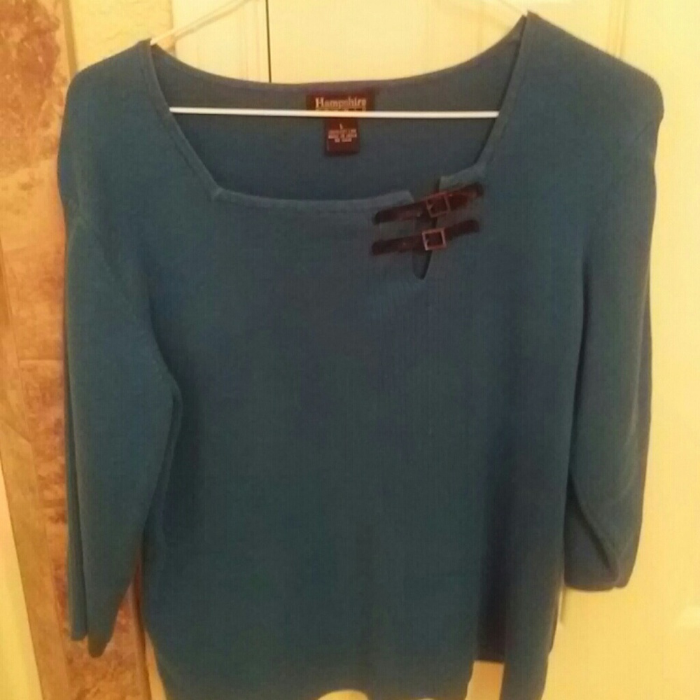 Women's sweater