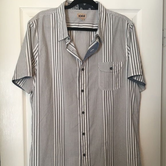 Men’s 1901 Short Sleeve Striped Button-down Shirt - Picture 1 of 5
