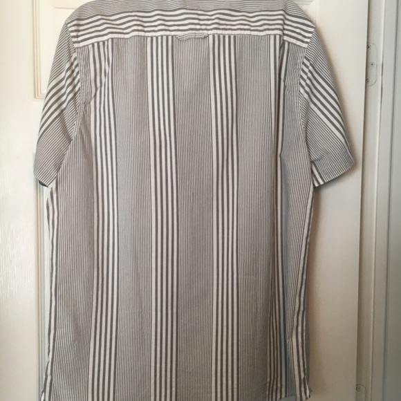 Men’s 1901 Short Sleeve Striped Button-down Shirt - Picture 2 of 5