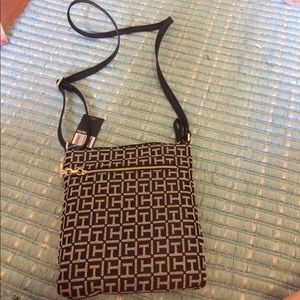 Tommy Hilfiger purse NWT