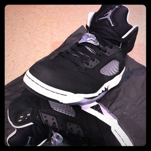 💥NIKE AIR JORDANS 5 OREO’s💥💯AUTHENTIC 💯